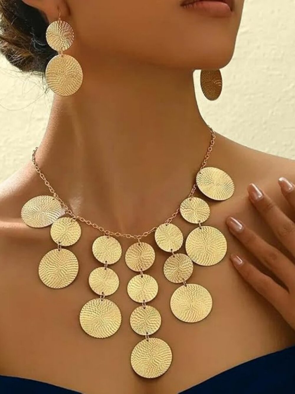 Gold Chunky Disc Necklace & Earring Set